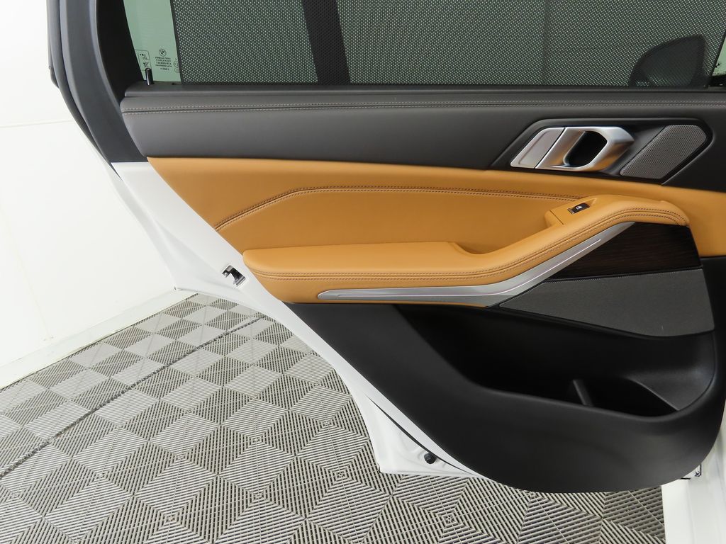 Thumbnail: 2024 BMW X5 - 26