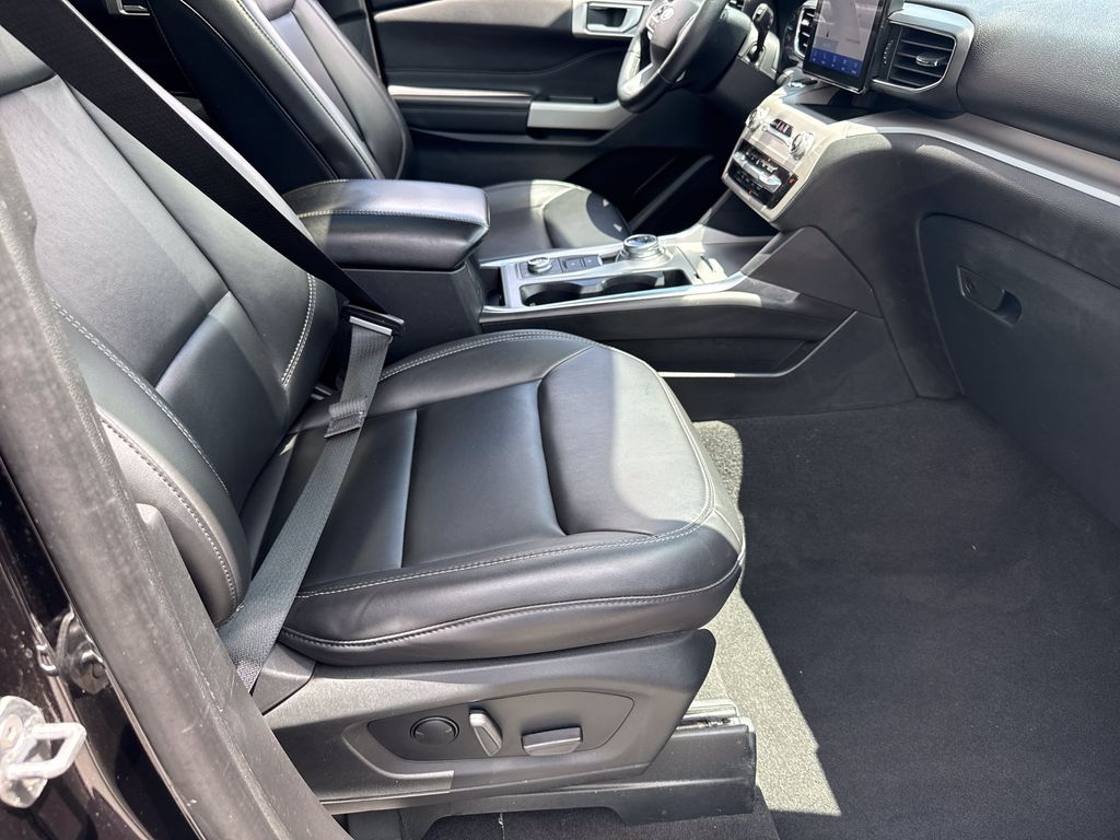 Used 2024 Ford Explorer SUV