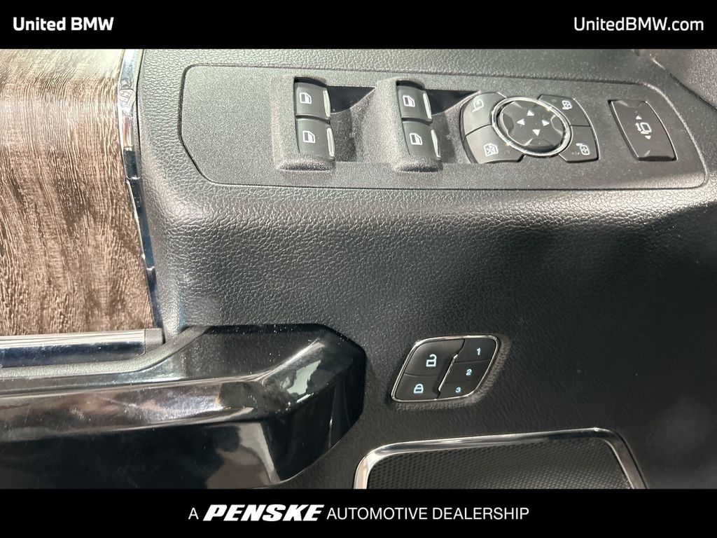 Thumbnail: 2019 Ford Econoline - 11