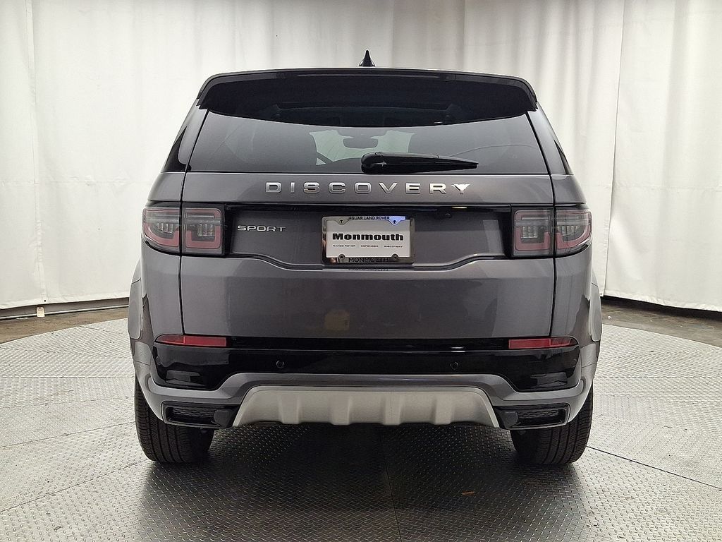 Thumbnail: 2025 Land Rover Discovery Sport - 5