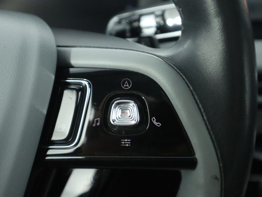 Thumbnail: 2022 Lincoln Corsair - 12