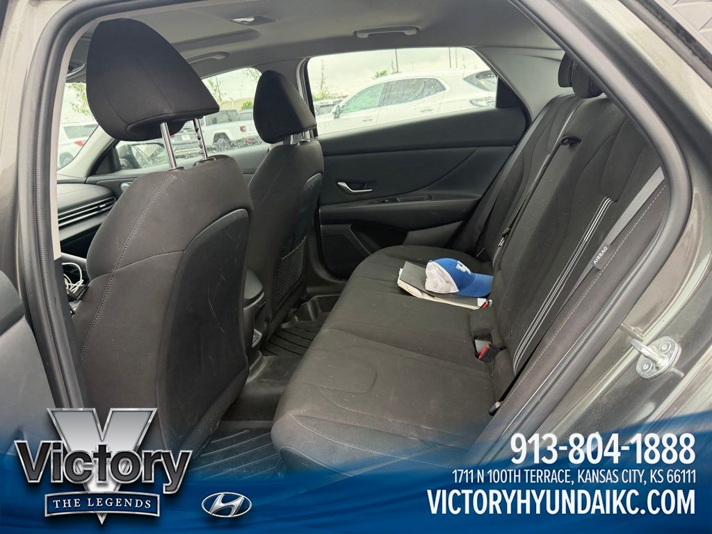 Used 2024 Gray Hyundai SEL image 16