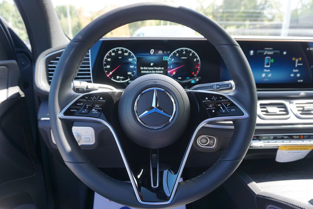 Thumbnail: 2026 Mercedes-Benz GLE - 28