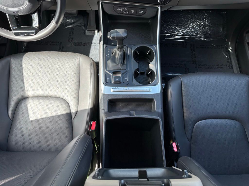 2025 Kia Carnival LXS