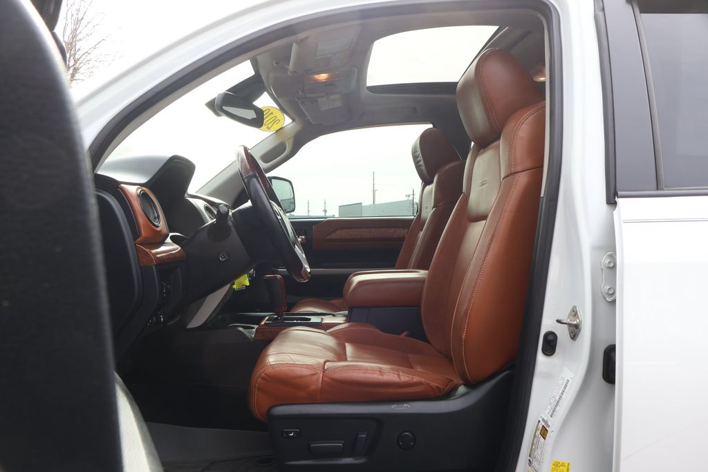 Thumbnail: 2019 Toyota Tundra - 30