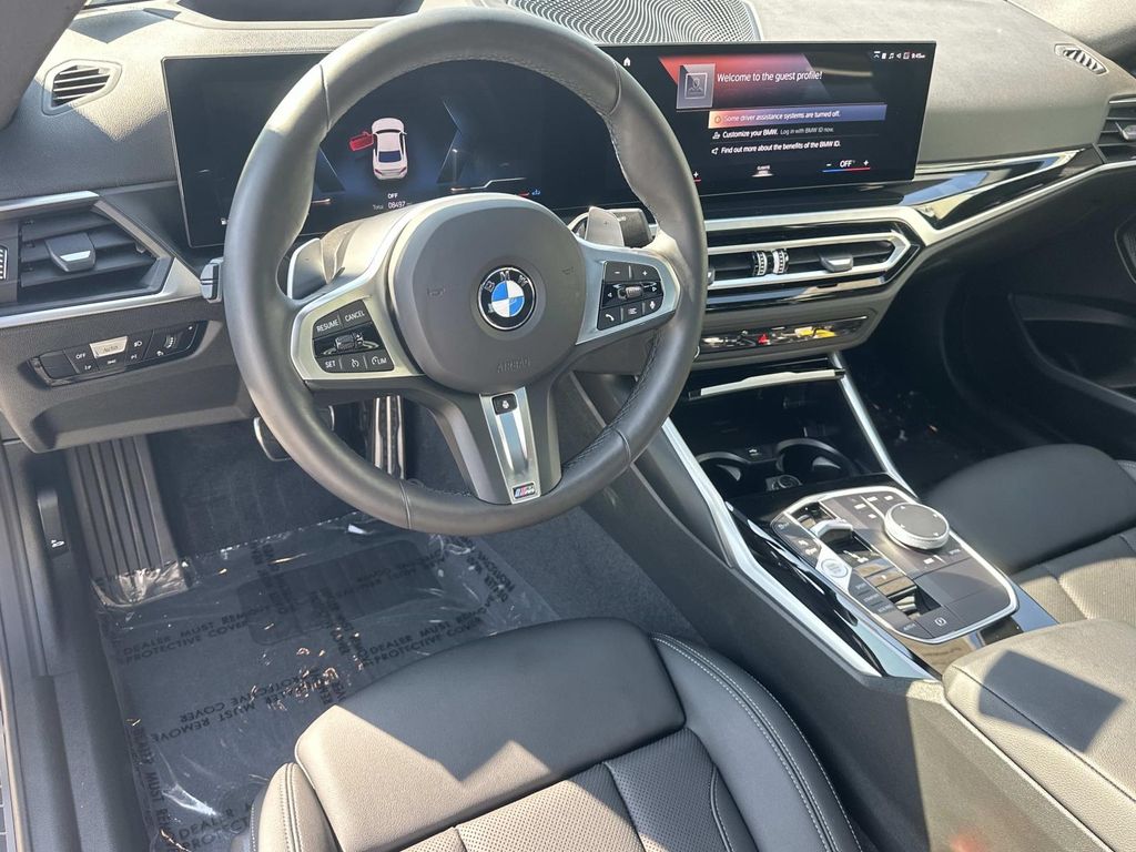 Thumbnail: 2024 BMW 2 Series - 18