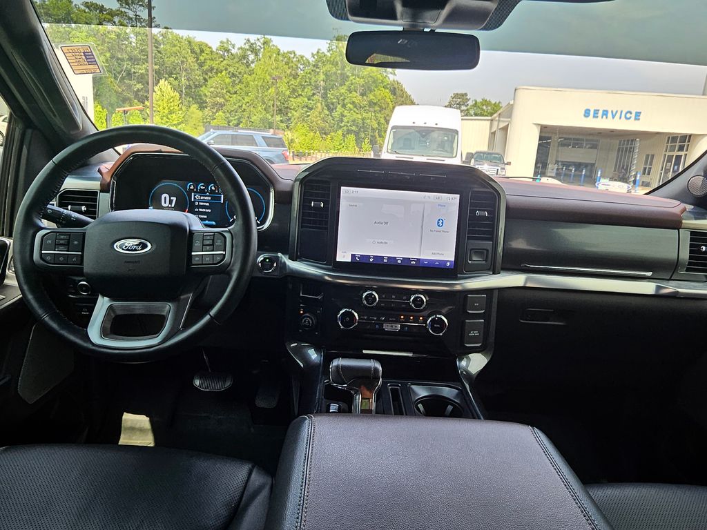 2022 Ford F-150 Lariat - 4