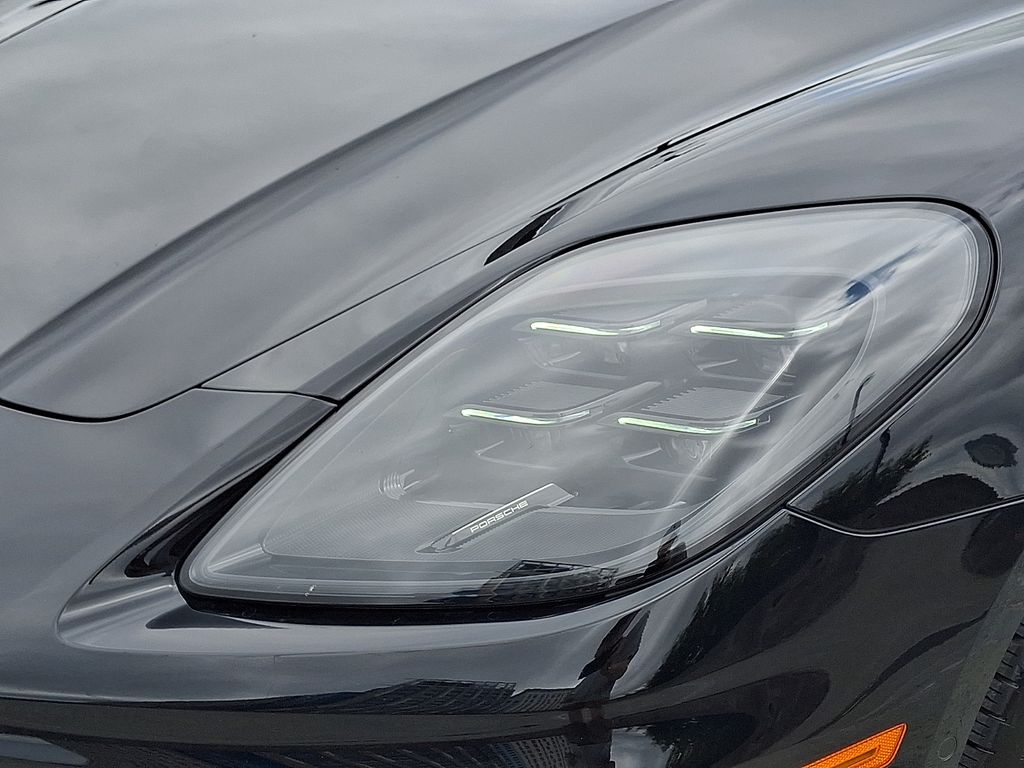 Thumbnail: 2025 Porsche Panamera - 12