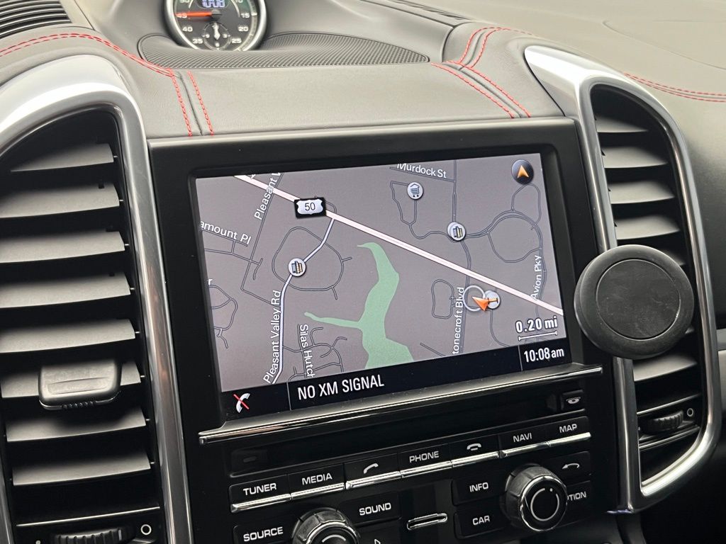 Thumbnail: 2013 Porsche Cayenne - 21