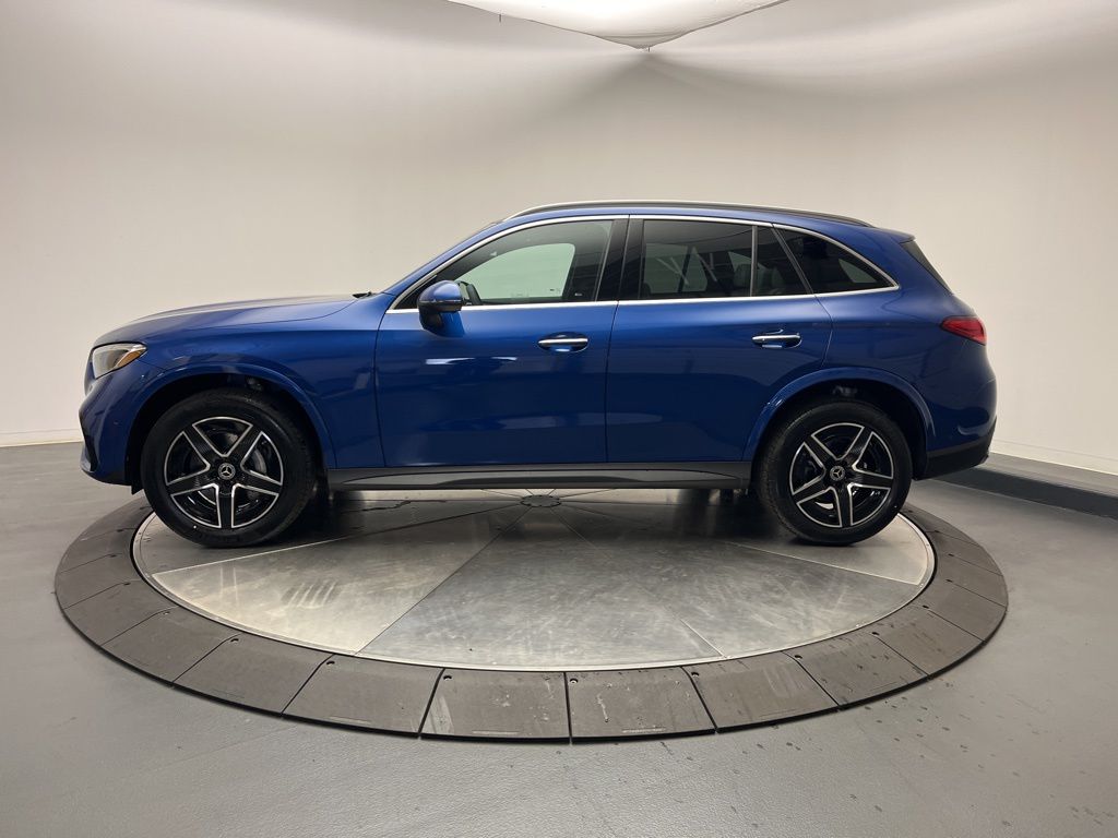 Thumbnail: 2026 Mercedes-Benz GLC - 4