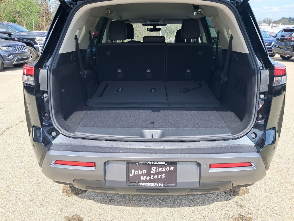 2026 Nissan Pathfinder SL Black at South Hills Kia
