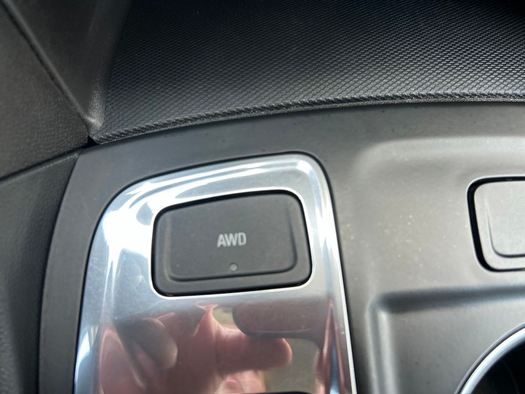 Used 2024 Chevrolet Equinox SUV