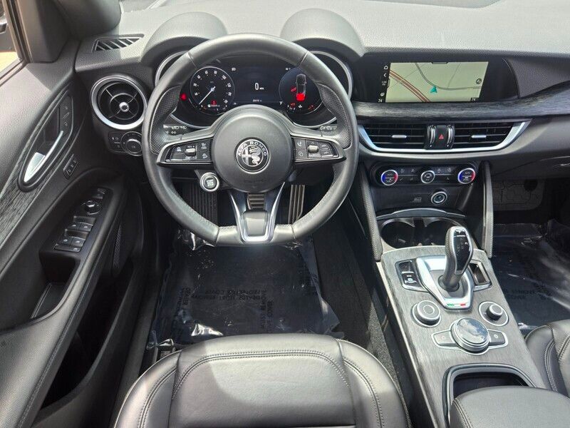 2024 ALFA ROMEO Stelvio - $22,812