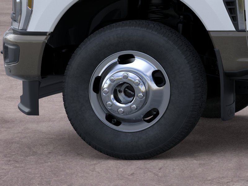 New 2026 White Ford King Ranch image 23
