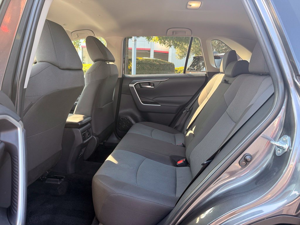 2025 Toyota RAV4 XLE Magnetic Gray Metallic - Jim Hudson Acura - Image 14