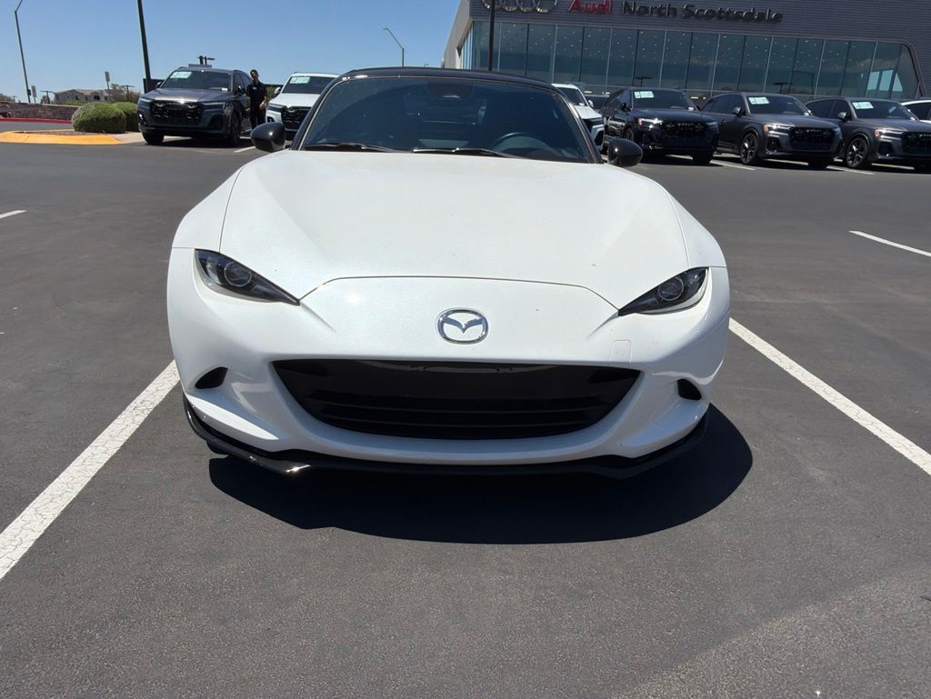 Thumbnail: 2024 Mazda MX-5 Miata - 2