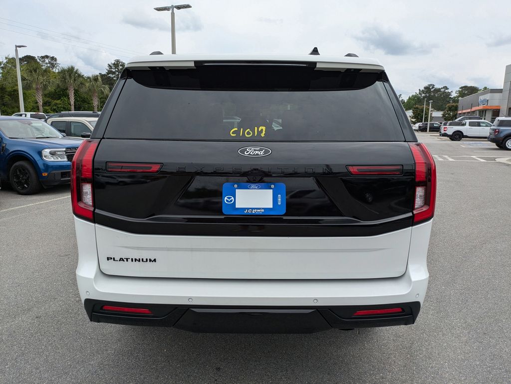 2025 Ford Expedition Platinum