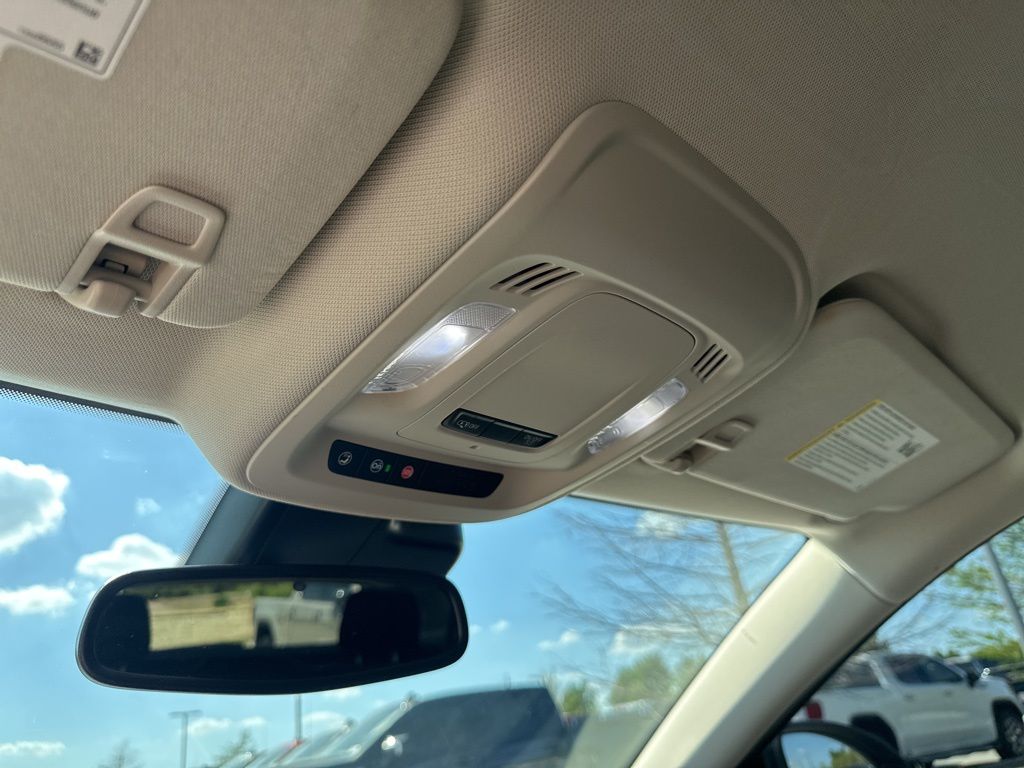 Used Car 2023 Buick Envision  Essence For Sale Under $30,000 In Austin, Texas