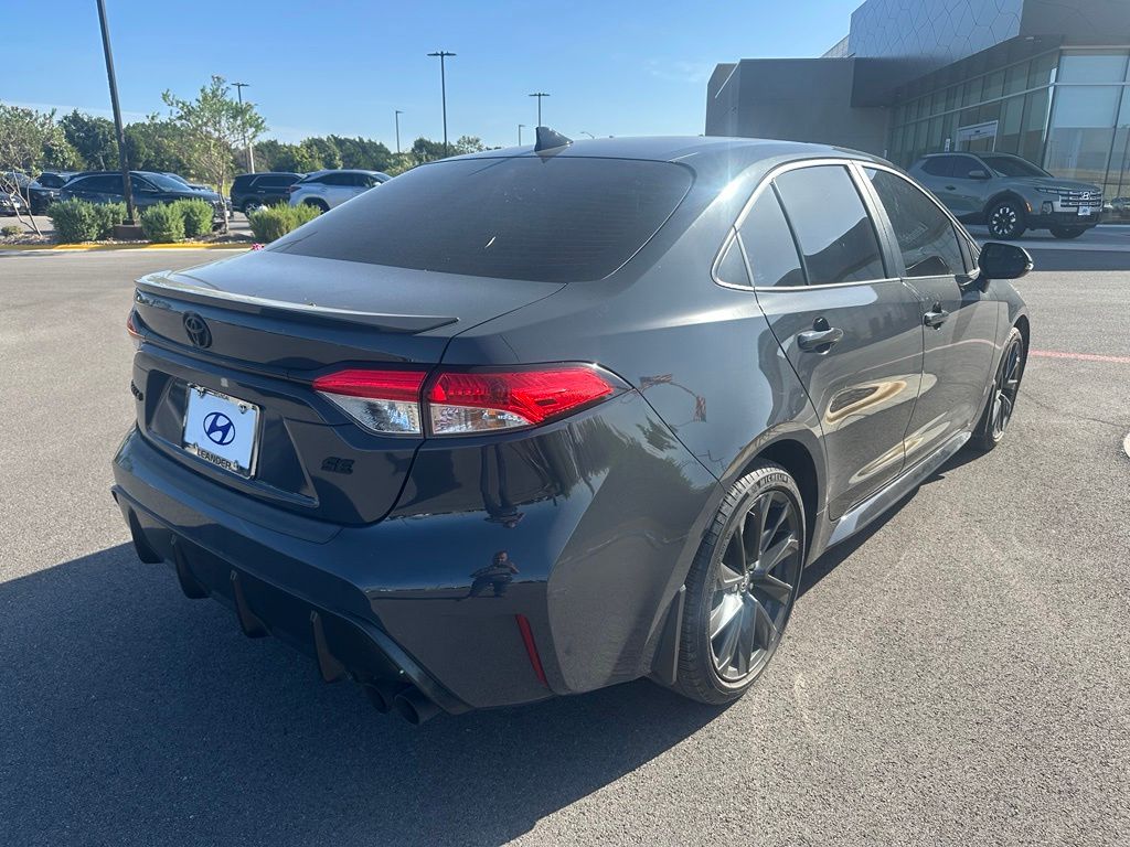 Thumbnail: 2024 Toyota Corolla - 4