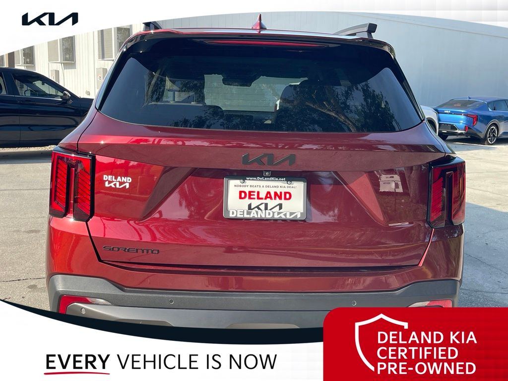 Used 2025 Kia Sorento SUV