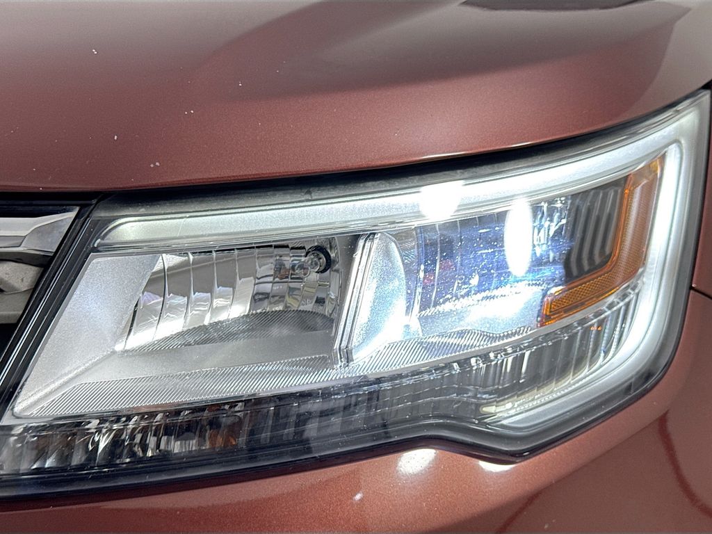Used Car 2018 Ford Explorer  Xlt For Sale Under $12,000 In Austin, Texas