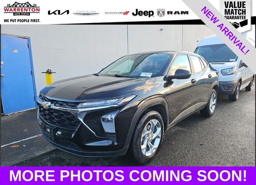2024 Chevrolet Trax LS FWD