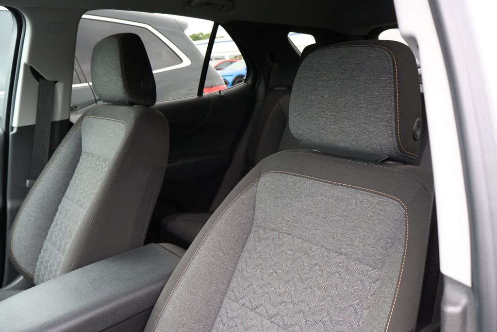 2022 Chevrolet Equinox LT 13