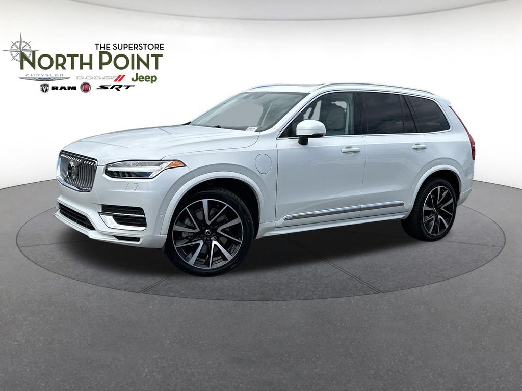 Crystal White 2021 Volvo XC90 SUV / Crossover All-Wheel Drive Automatic