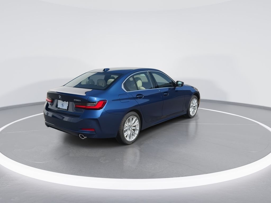 2024 BMW 3 Series 330i xDrive 8