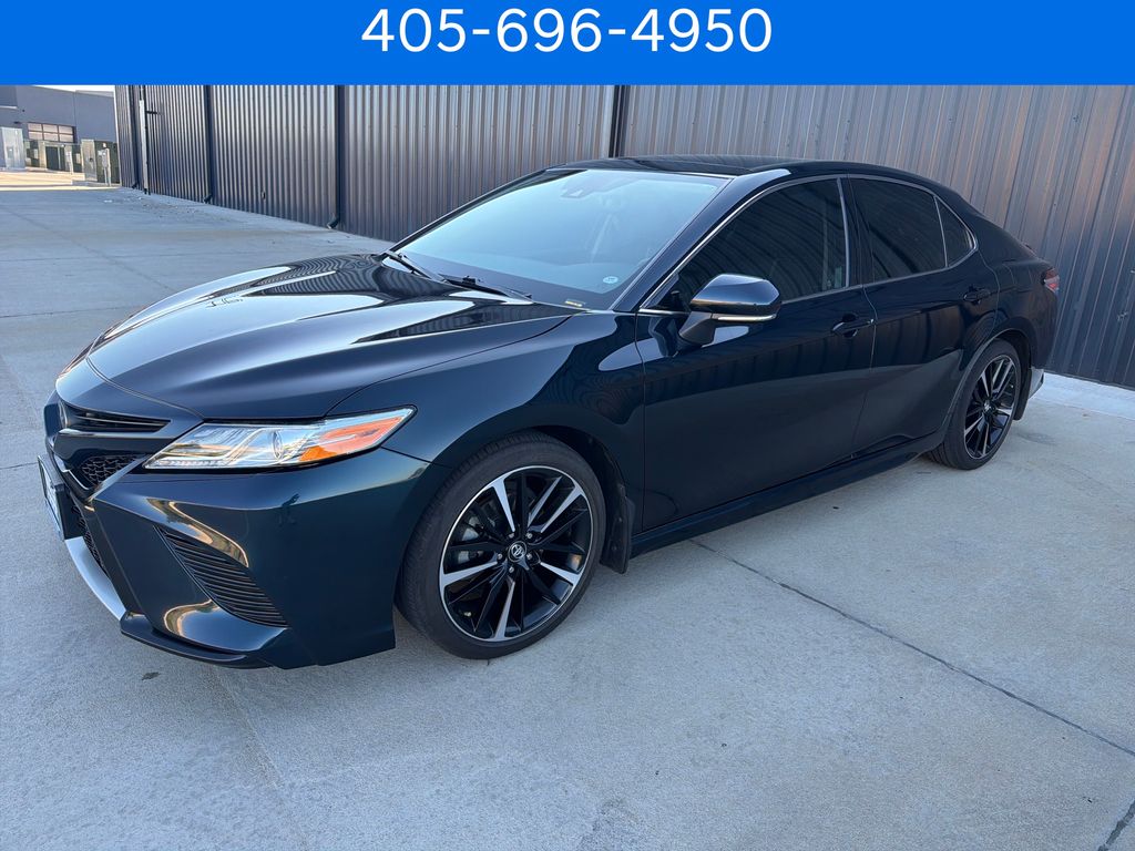 2020 Toyota Camry XSE FWD