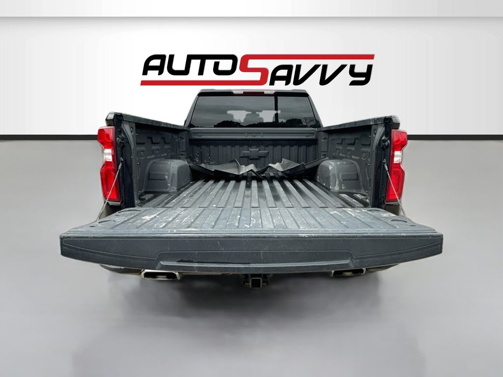 Used 2022 Black Chevrolet RST image 25