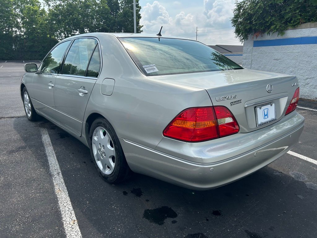 Thumbnail: 2003 Lexus LS - 3