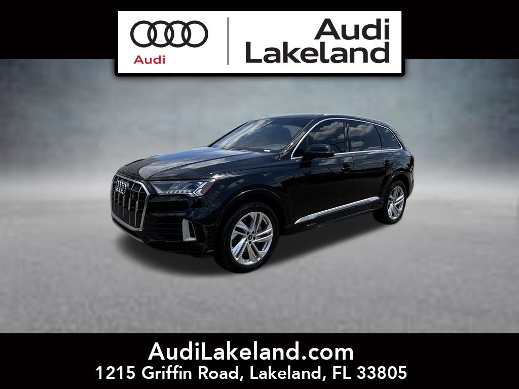 2023 Audi Q7 55 Premium Plus