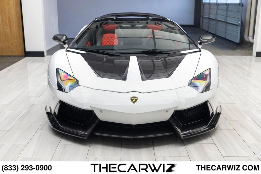 2017 Lamborghini Aventador Base - Photo 8