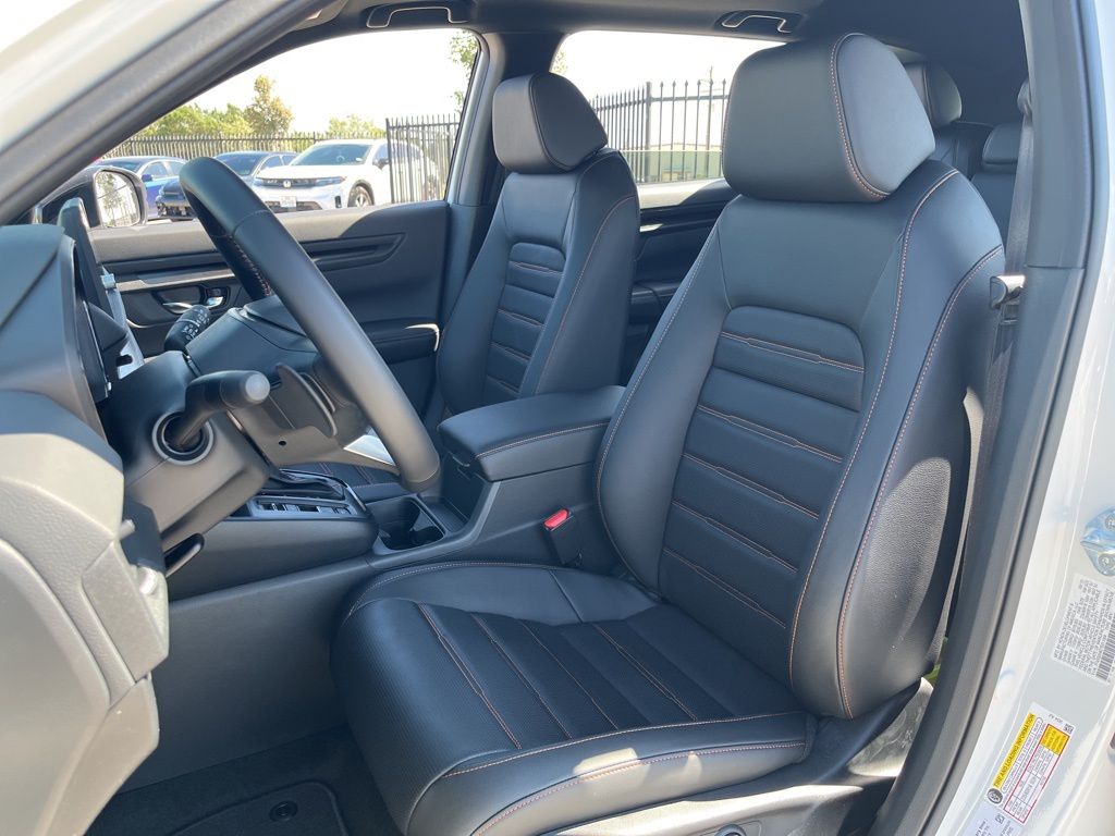 Thumbnail: 2026 Honda CR-V - 13