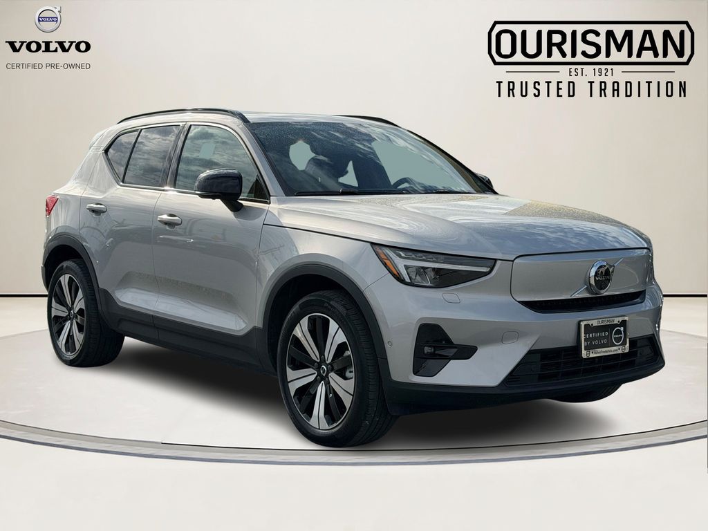 Silver Dawn Metallic 2023 Volvo XC40 Recharge Twin Plus eAWD SUV / Crossover All-Wheel Drive 1-Speed Automatic
