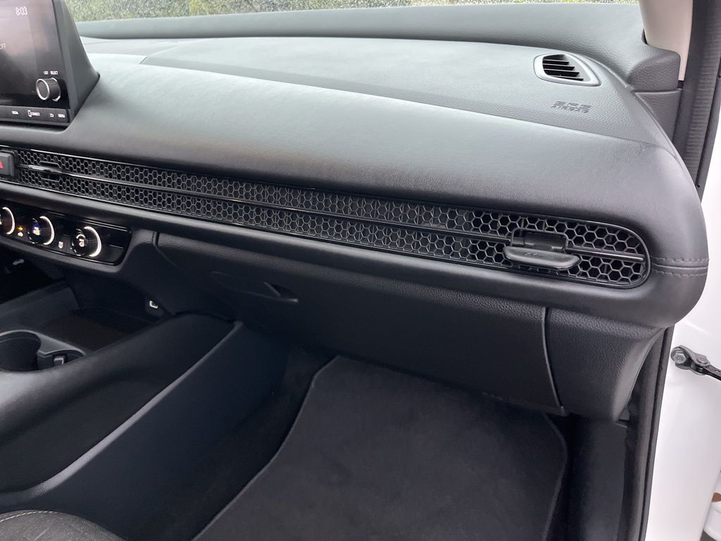2024 Honda HR-V LX 28