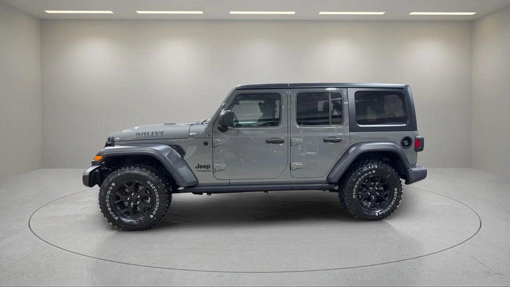Used 2021 Sting-Gray Clearcoat Jeep Unlimited Willys image 15