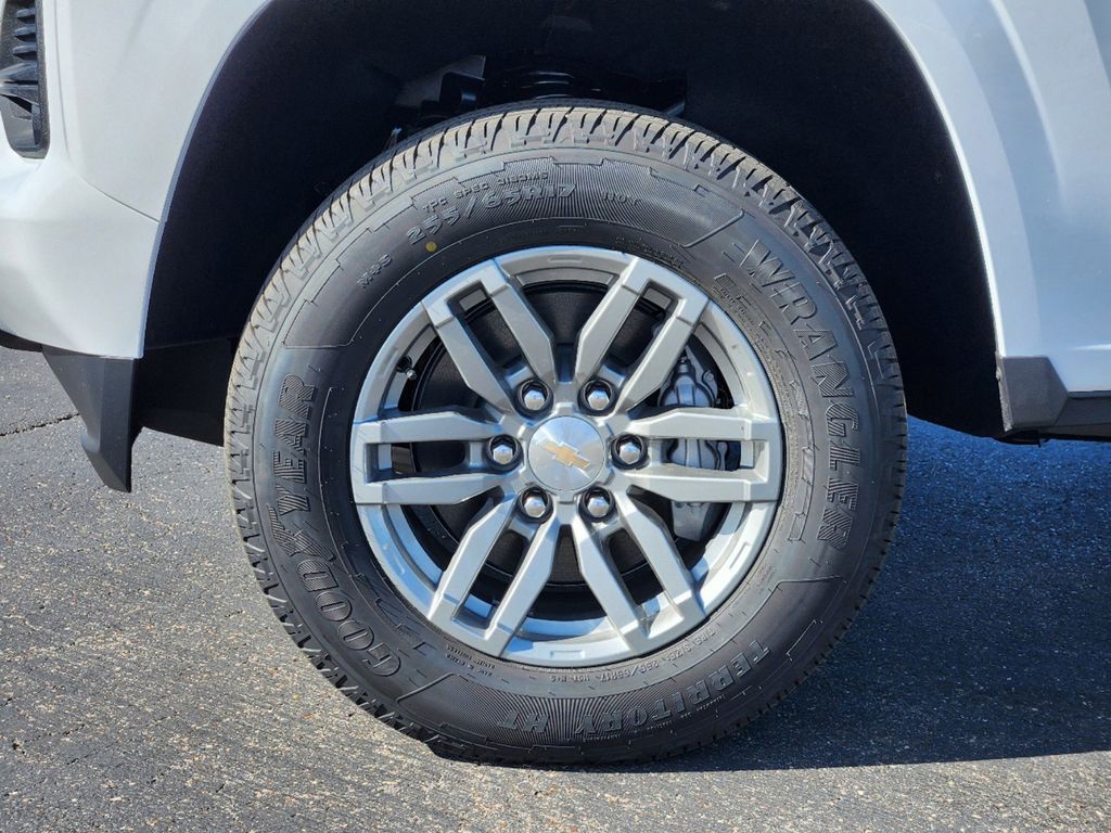 2024 Chevrolet Colorado LT 7