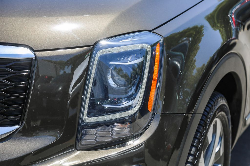 2022 Kia Telluride S 6