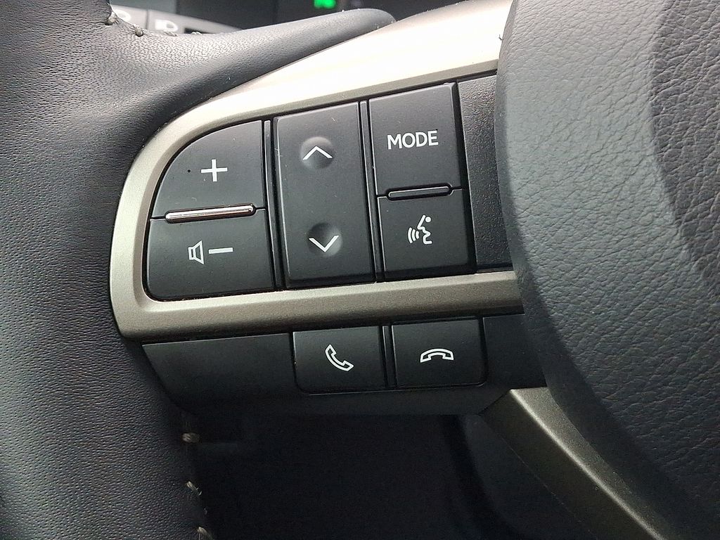 Thumbnail: 2018 Lexus ES - 22