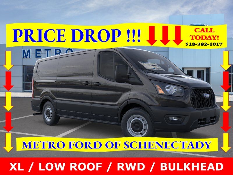 Agate Black Metallic 2025 Ford Transit Cargo 250 Low Roof RWD Van Rear-Wheel Drive
