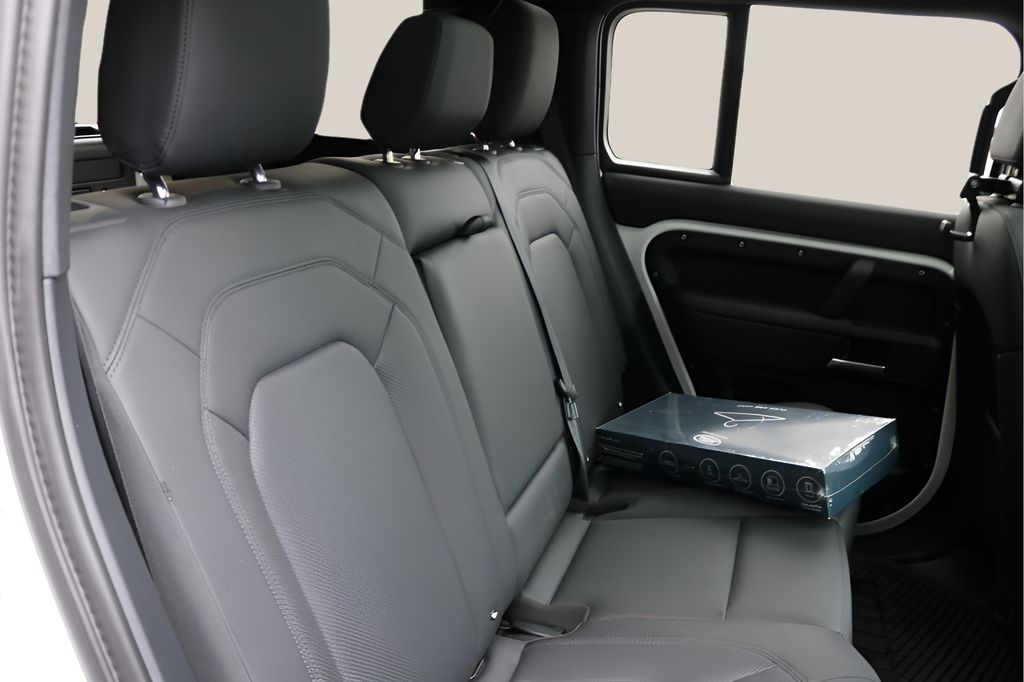 Used Car 2025 Land Rover Defender 110  S For Sale Under $70,000 In Austin, Texas