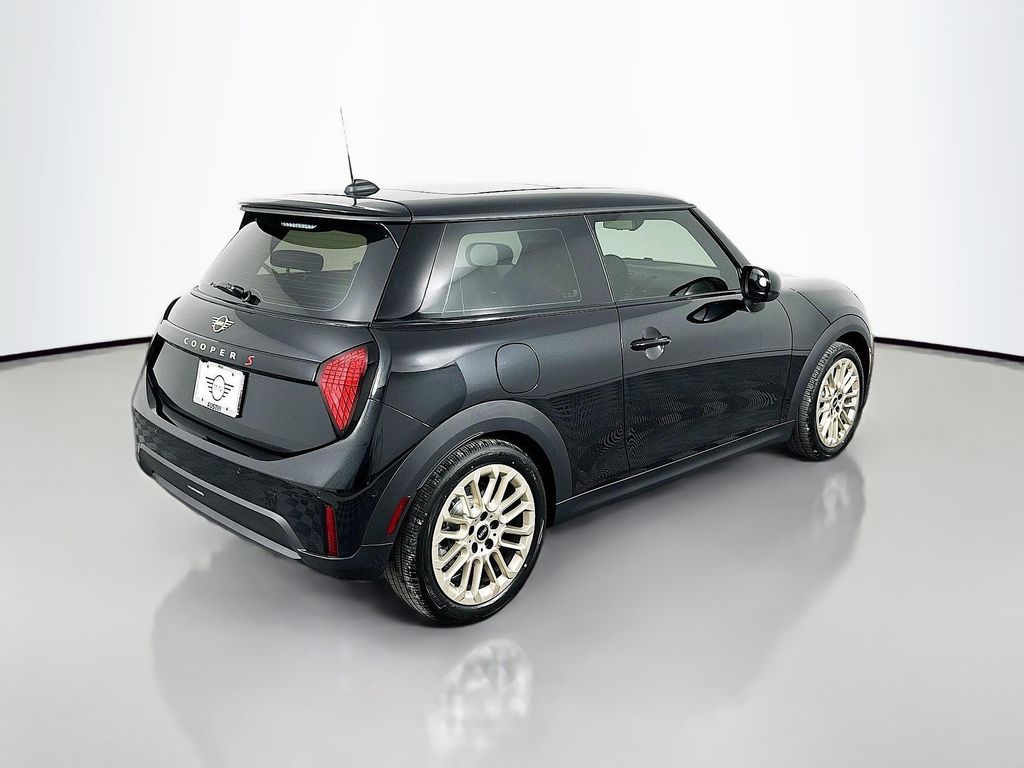 2025 MINI Cooper S 5