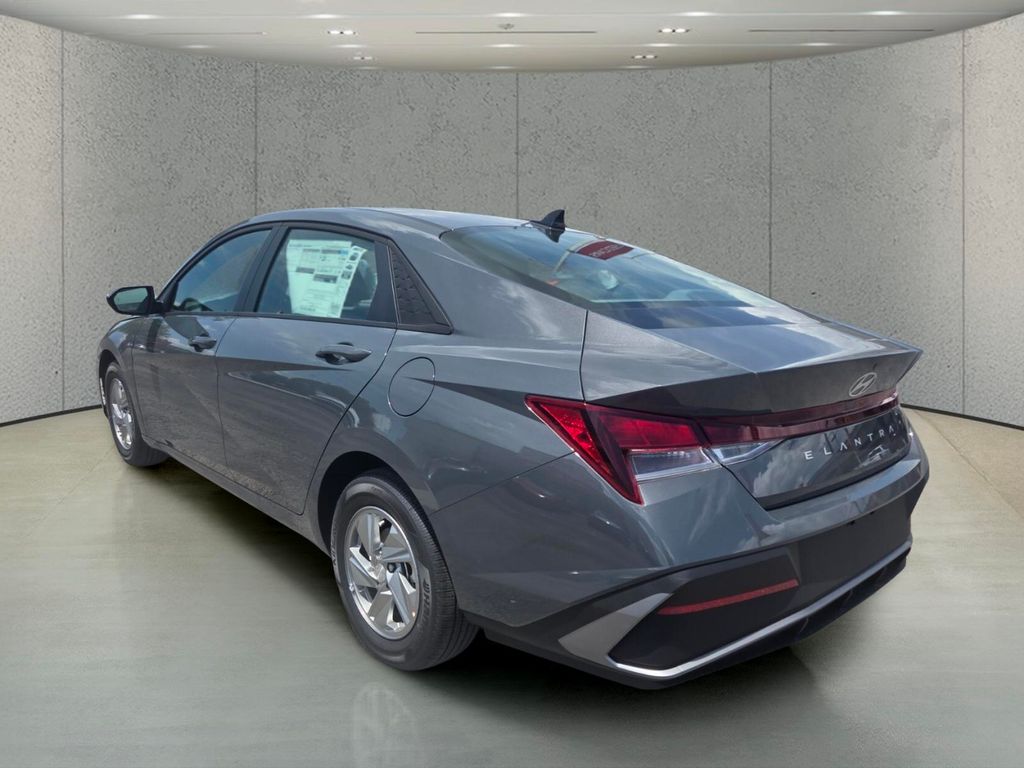 Used 2026 Hyundai Elantra Sedan