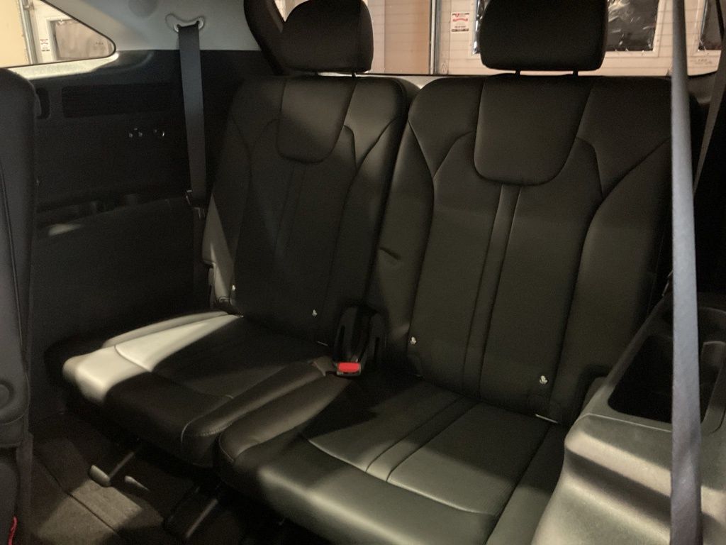 New 2026 Silver Kia X-Line SX image 21