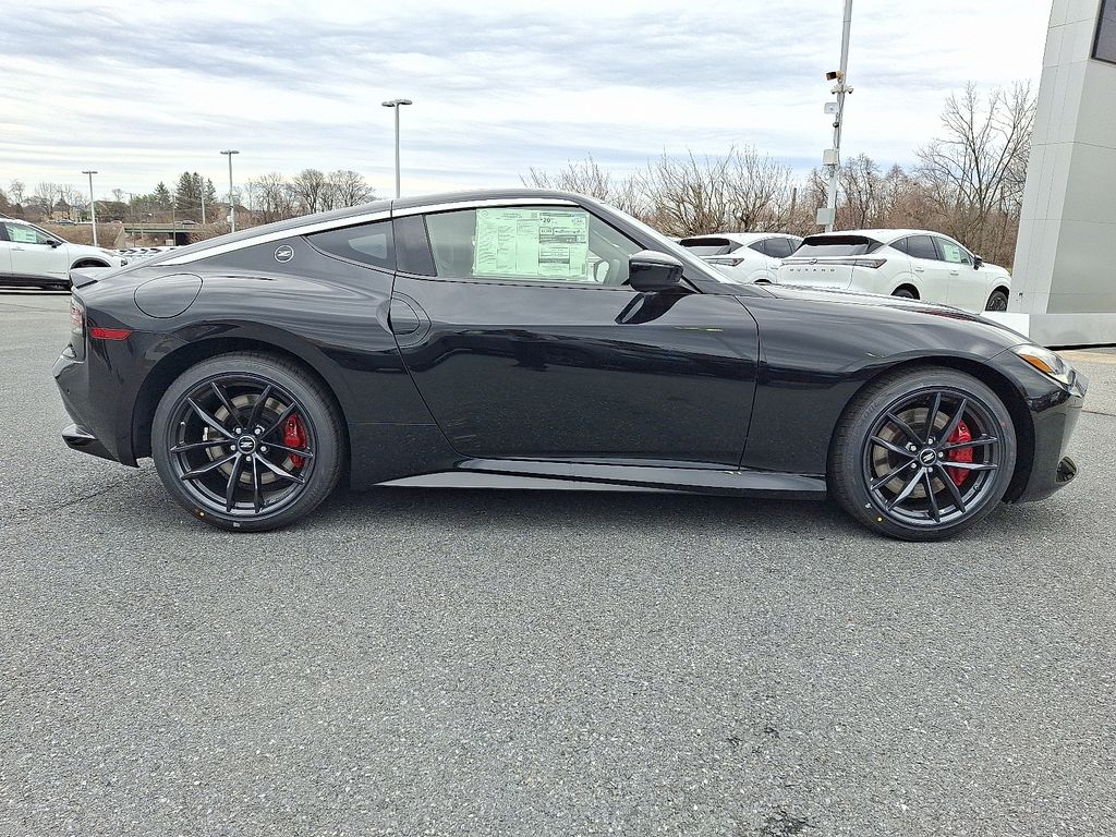 2026 Nissan Z — photo 5