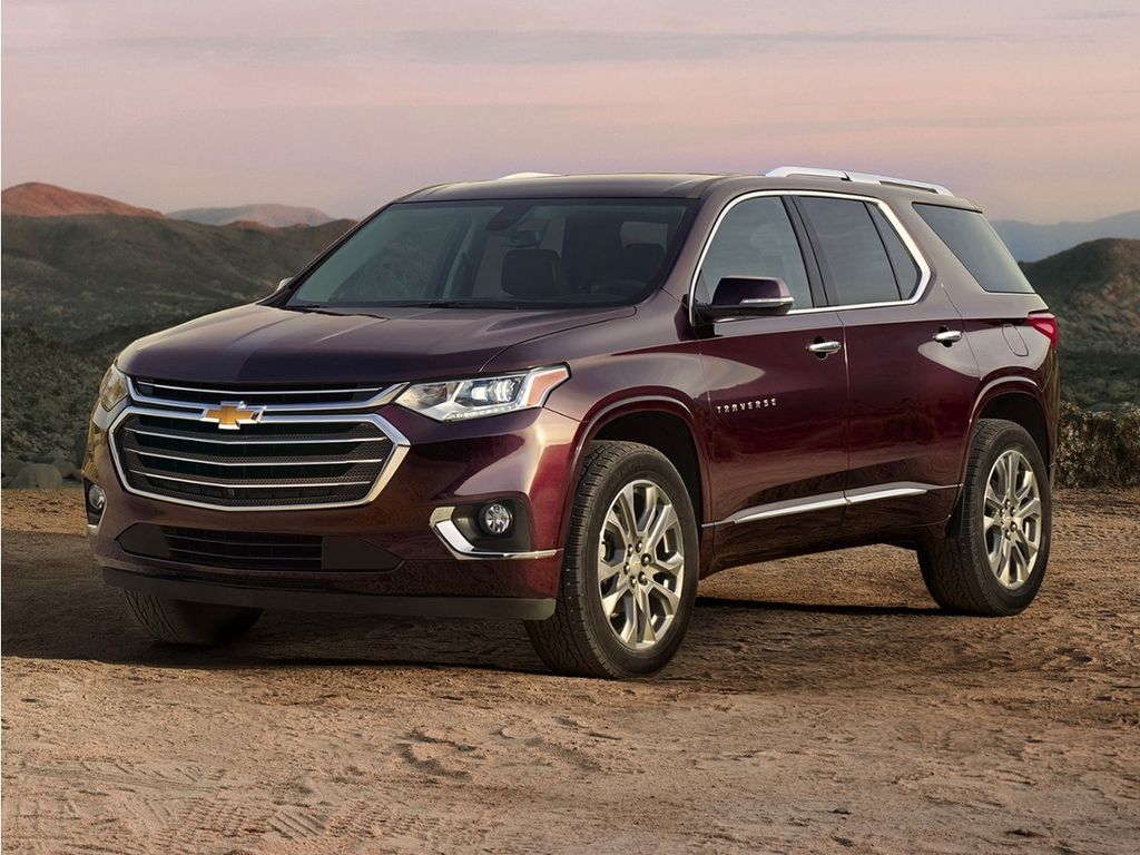 Silver Ice Metallic 2021 Chevrolet Traverse SUV / Crossover Four-Wheel Drive 9-Speed Automatic