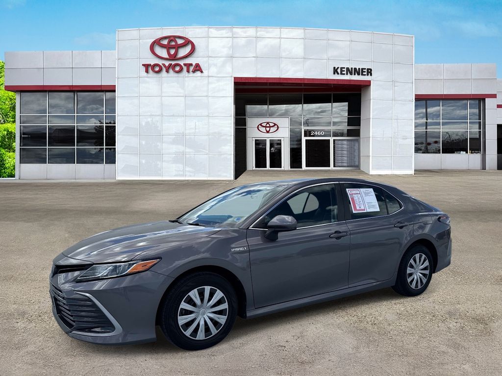 2021 Toyota Camry Hybrid LE - 2