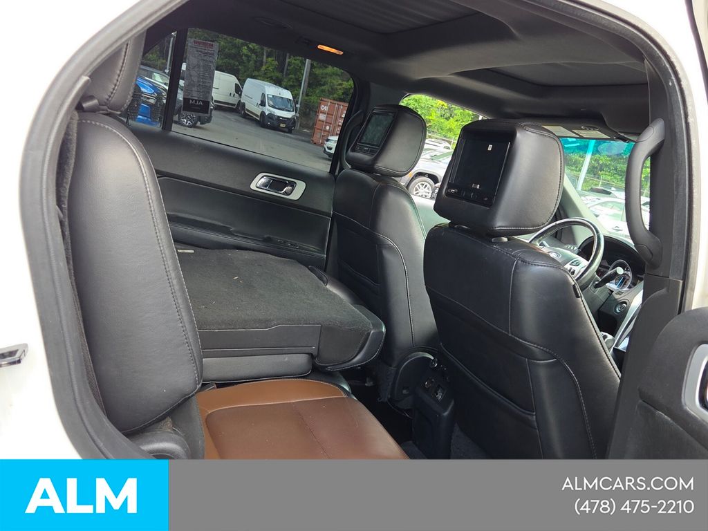 Used 2015 White Ford Limited image 16